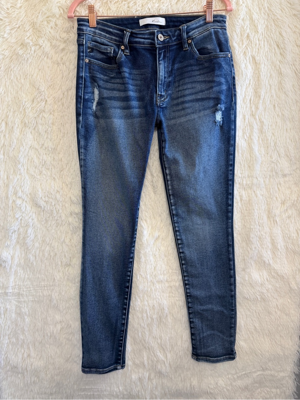 KanCan Womens Distressed Skinny Jeans Size 9x28 Dark Blue Wash Everyday Basics